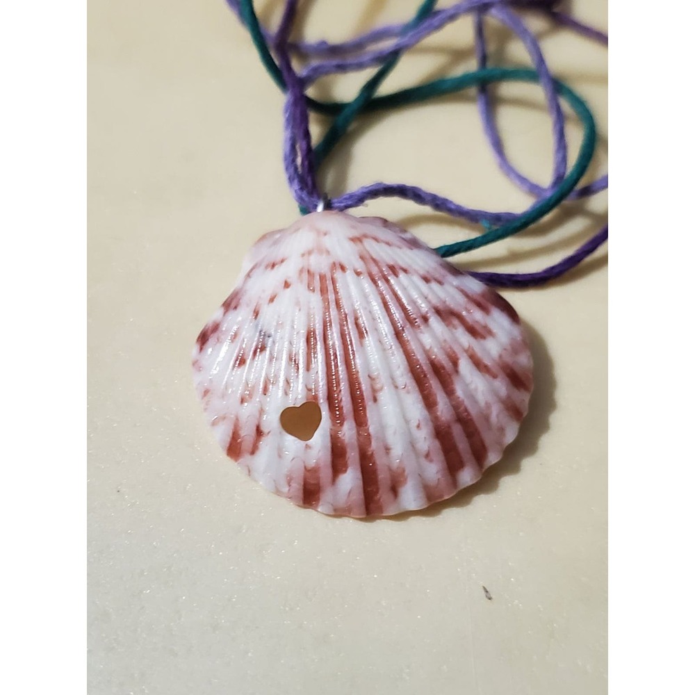 Pink heart sea shell Ariel hemp necklace